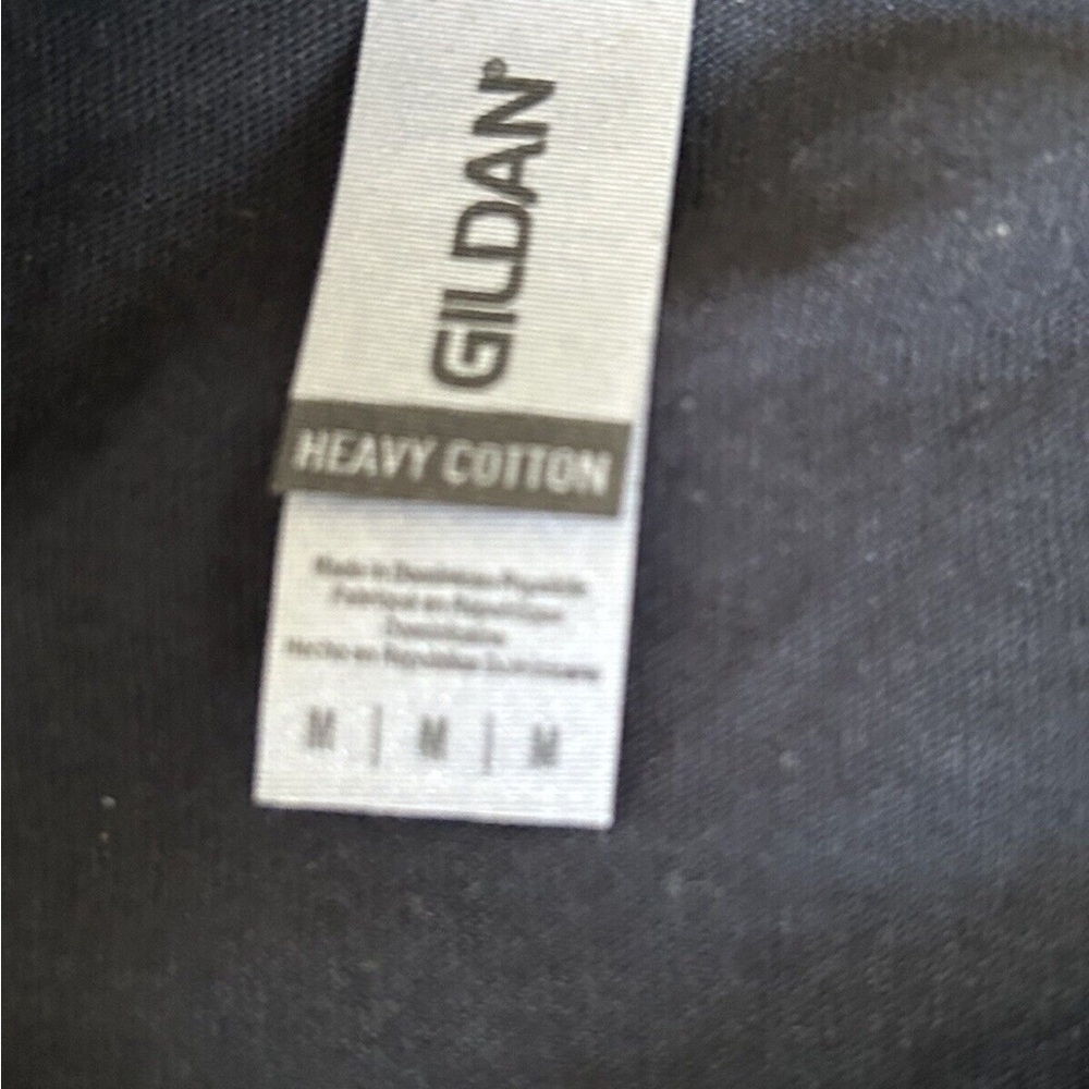 Aaliyah 90s Distressed Clouds Graphic Tee Size‎ Medium - Picture 3 of 7